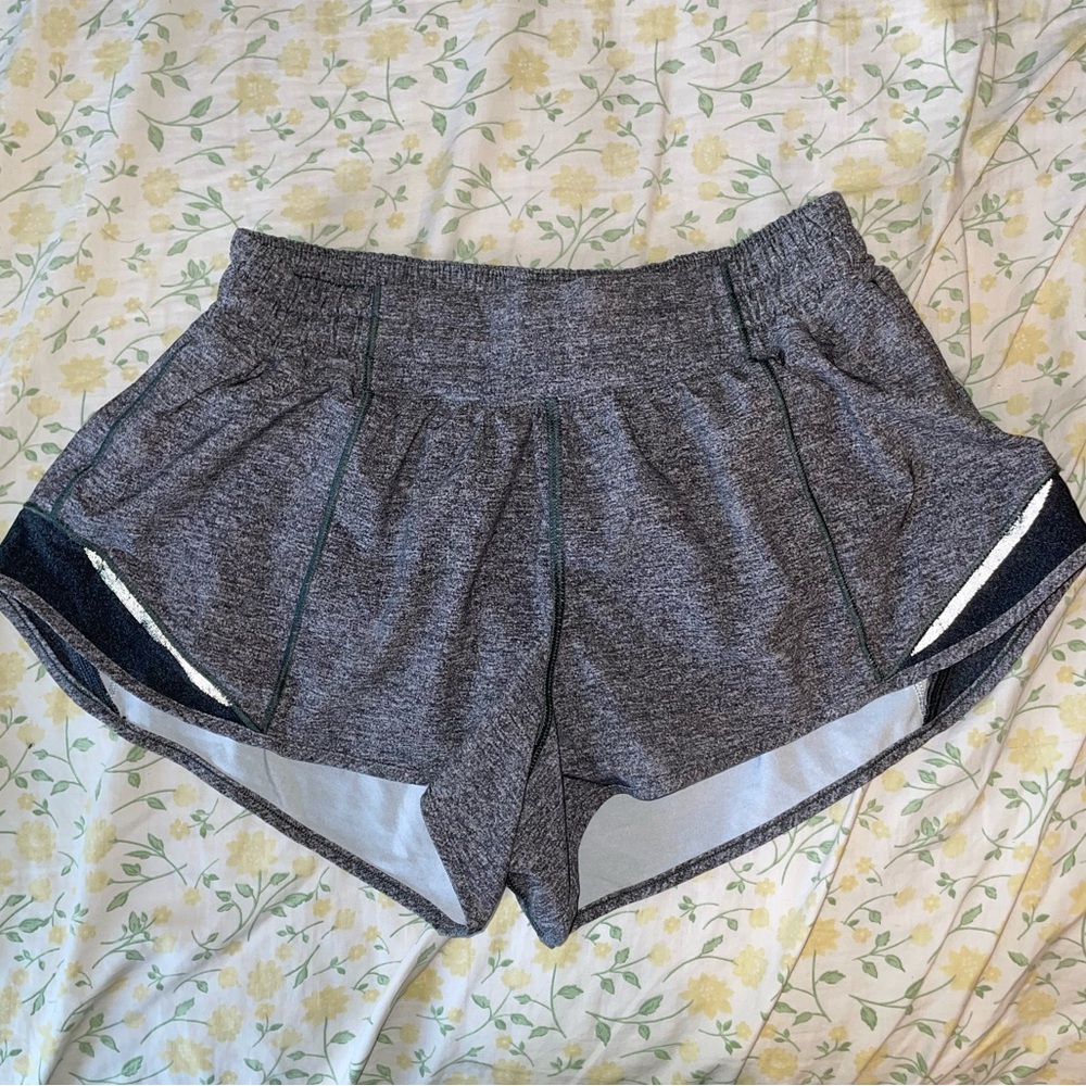 Lululemon Hotty Hot shorts